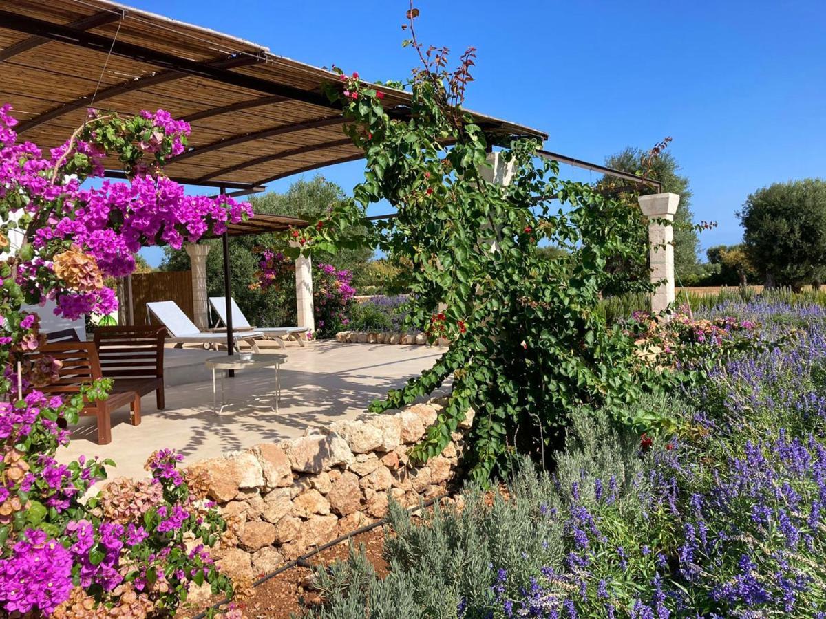 Boutique Hotel Masseria Sottomasi Savelletri Exterior foto